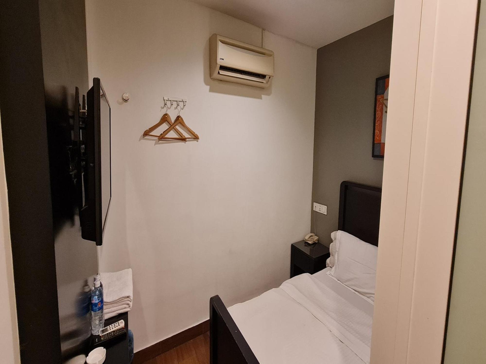 Hotel O Crossroads